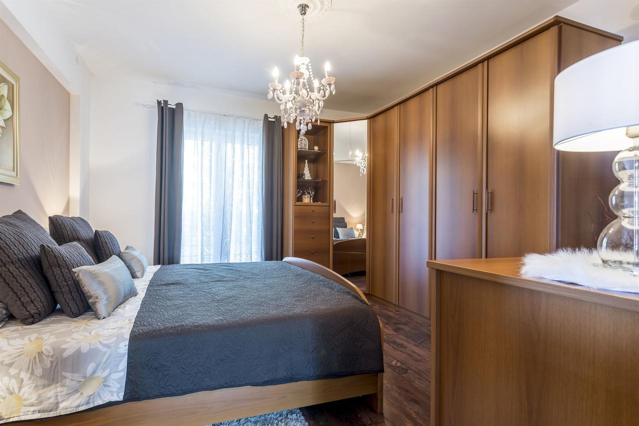 Apartment Paradise View Трогир Экстерьер фото