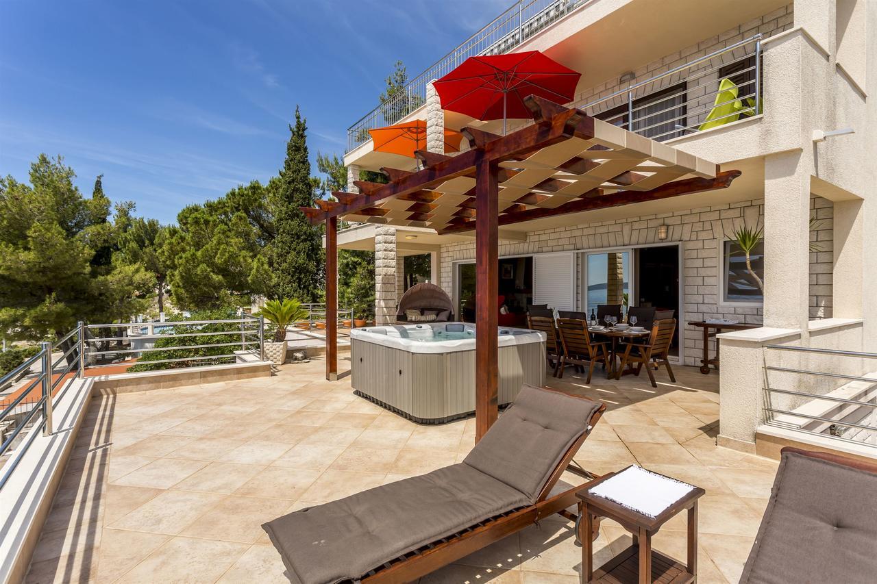 Apartment Paradise View Трогир Экстерьер фото